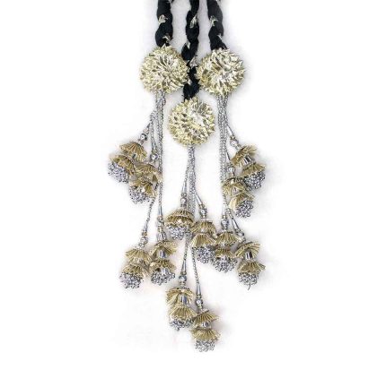 Rajjo Silver Parandi With Beaded Tessals